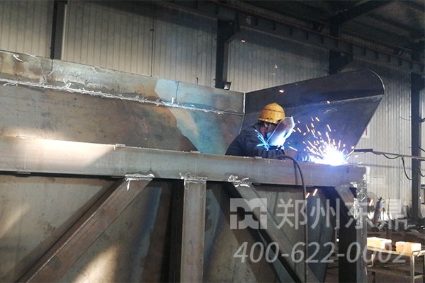 煤泥烘干机设备制造现场