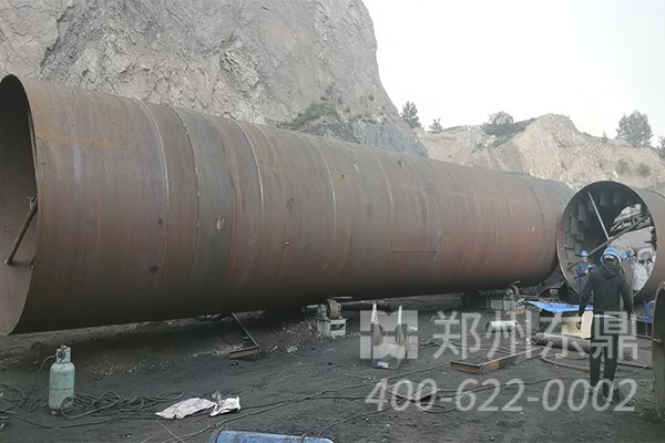 山西大型煤泥烘干机设备安装现场图